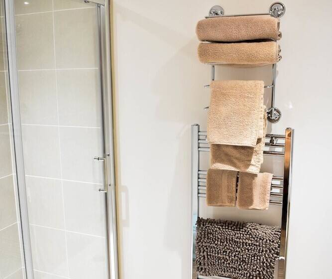 Count House Cottage B&b   Adults Only