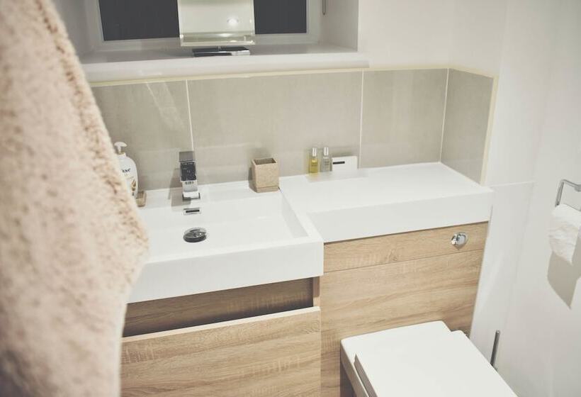 Count House Cottage B&b   Adults Only