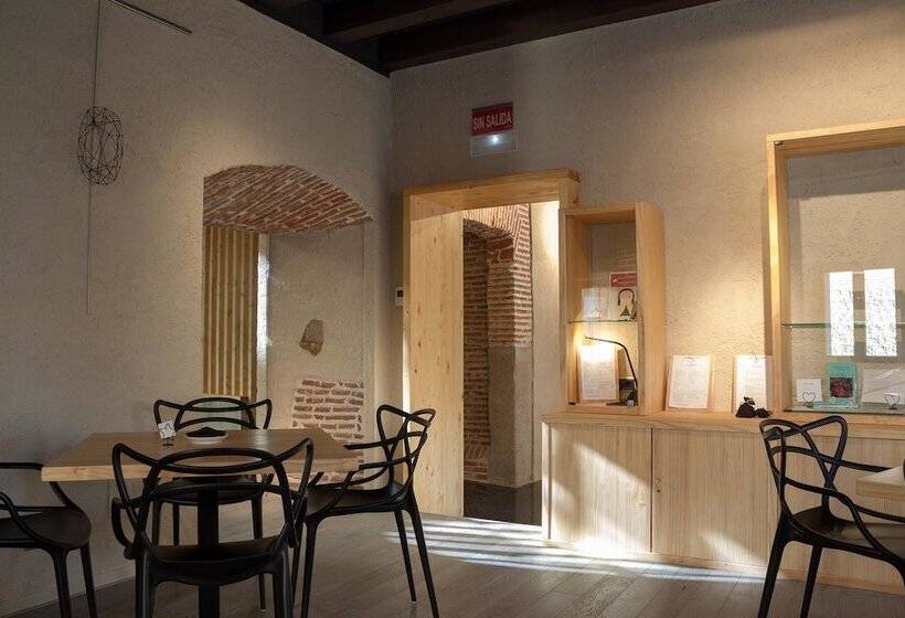 María Pacheco Hotel Boutique