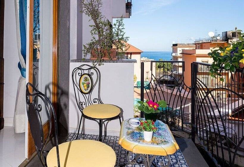 Giga Mare Apartments