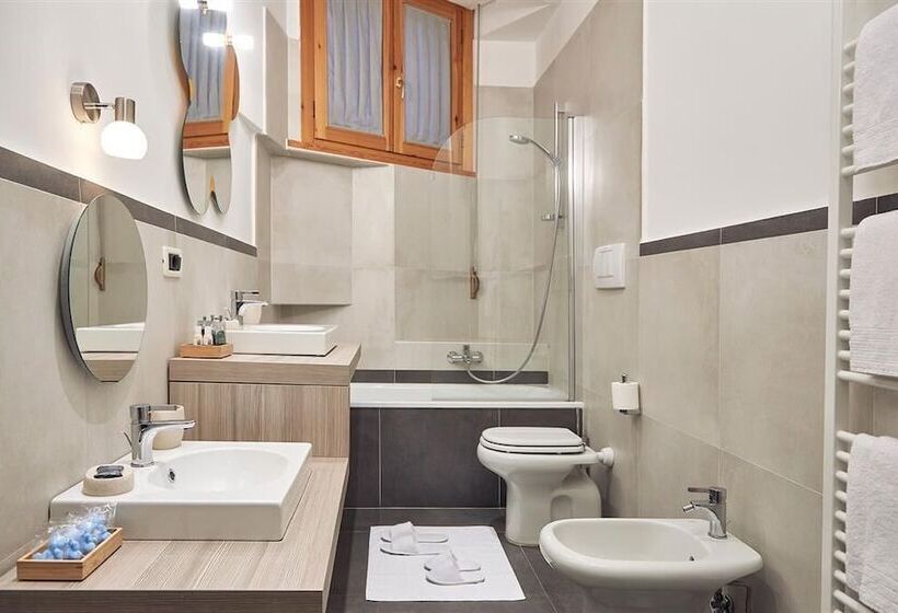 مسافرخانه Residence Leopoldo