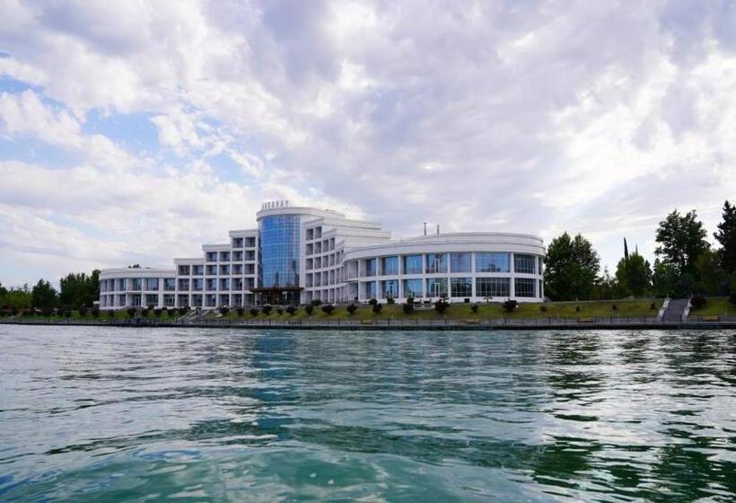 Agsaray Deluxe Hotel & Spa