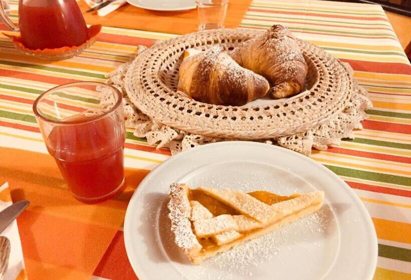 فندق Ai Due Pini B&b