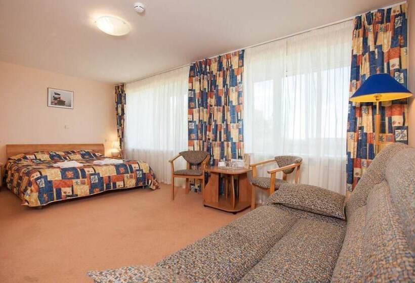 Отель Amaks Valdaiskie Zori