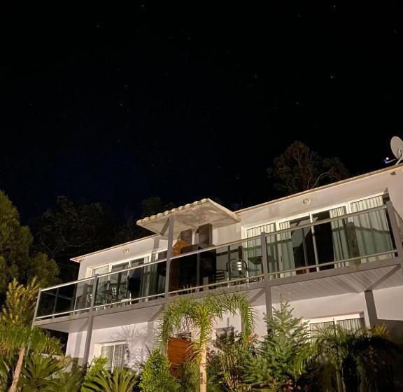 Отель Apartamentos Premium Con Yacuzzi Dunas Del Este