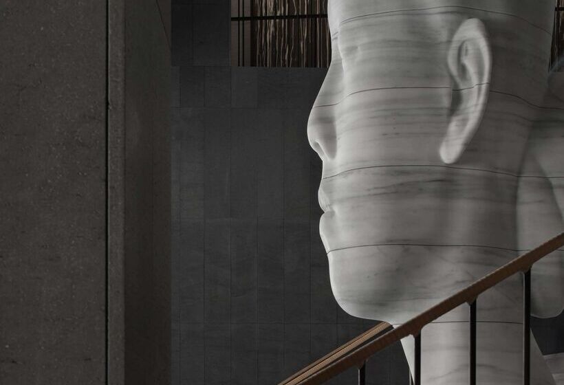 בית מלון כפרי At Six