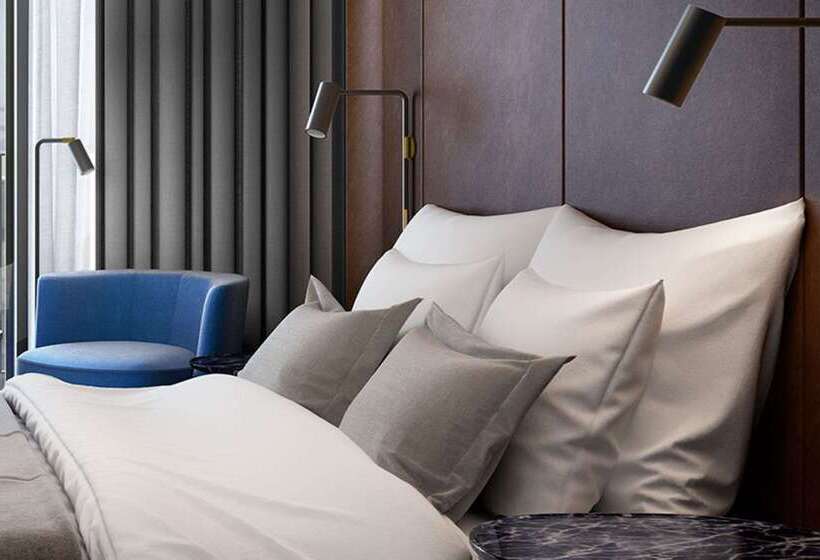 בית מלון כפרי At Six