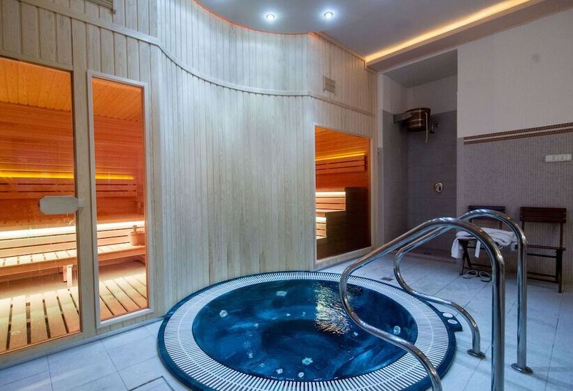 Отель Batthyany Kastelyszallo