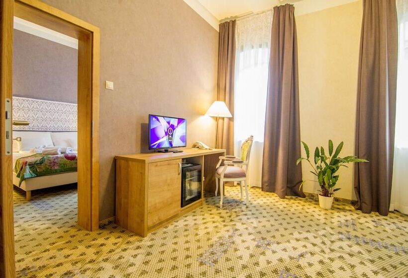 Отель Batthyany Kastelyszallo