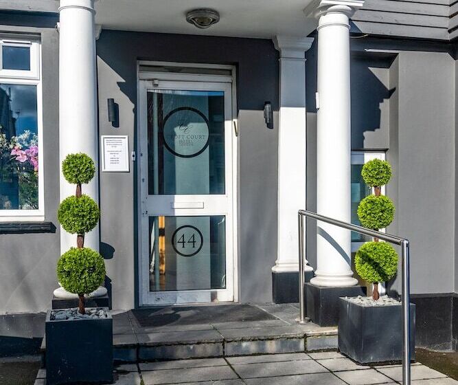 ホテル Croft Court