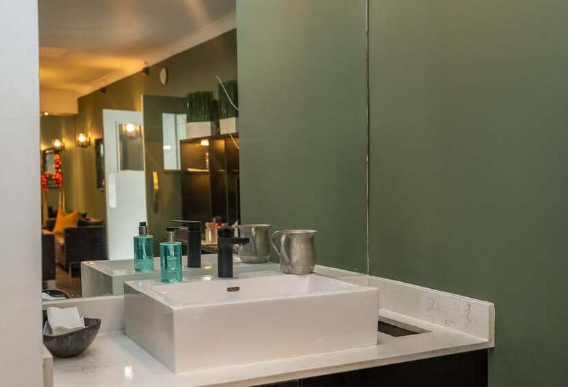 ホテル Croft Court