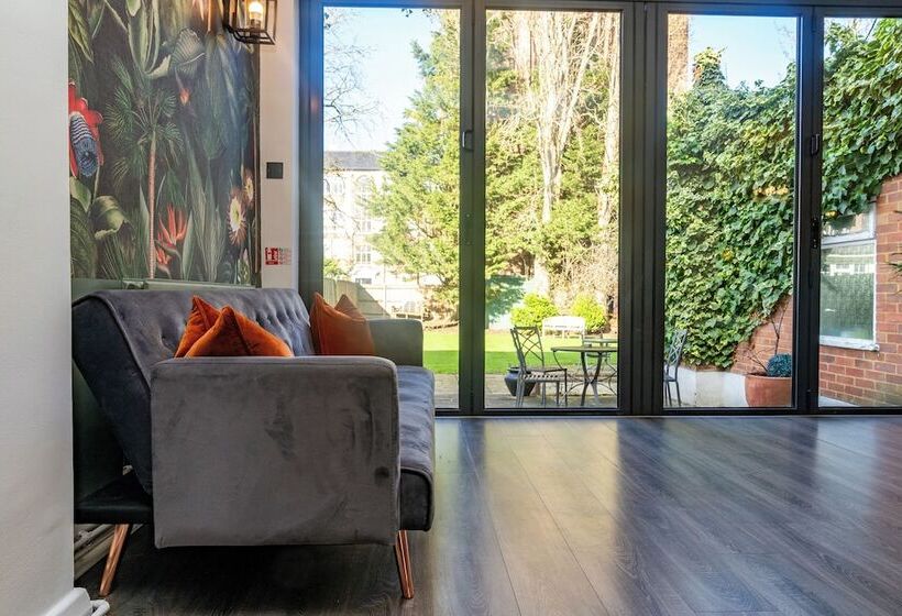 ホテル Croft Court