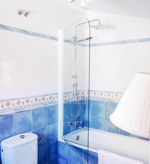 هتل Dc Mesones 21