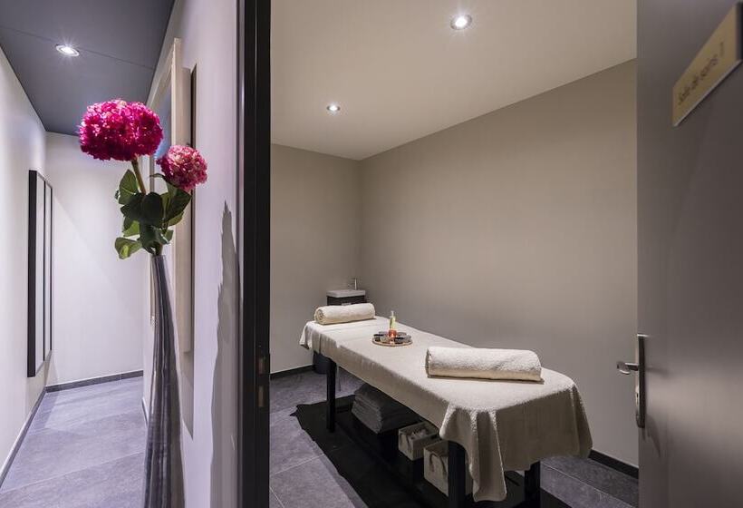 酒店 Hôtel De L Abbaye Le Tronchet   Handwritten Collection