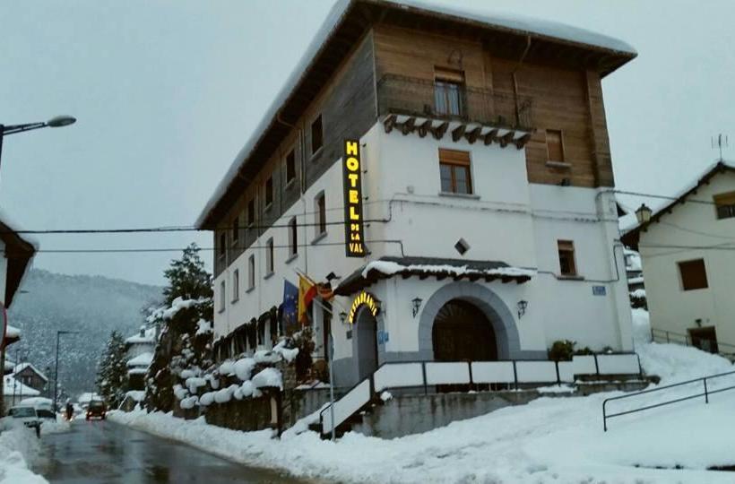 فندق De La Val