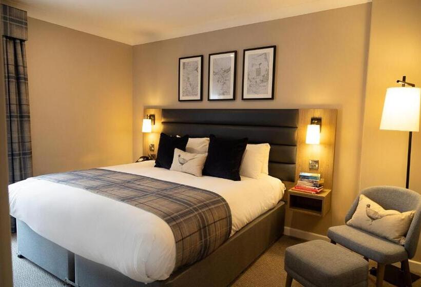 Отель De Vere Horsley Estate