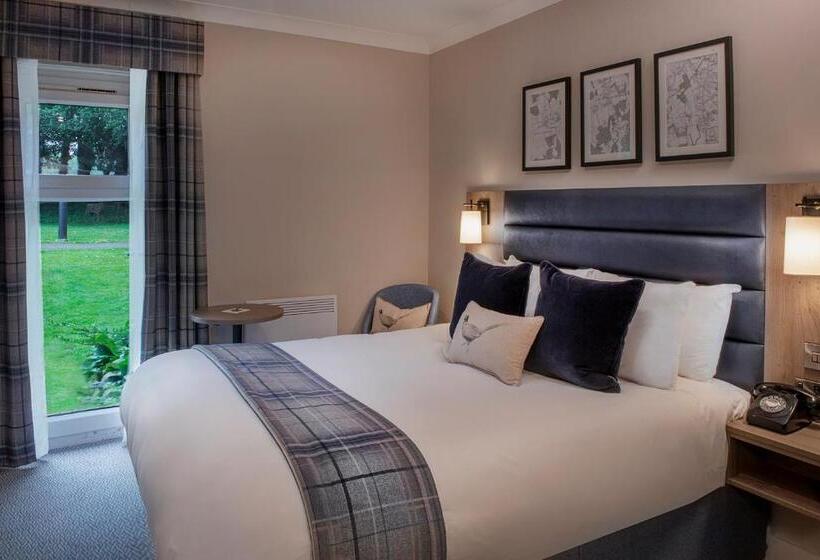 Отель De Vere Horsley Estate