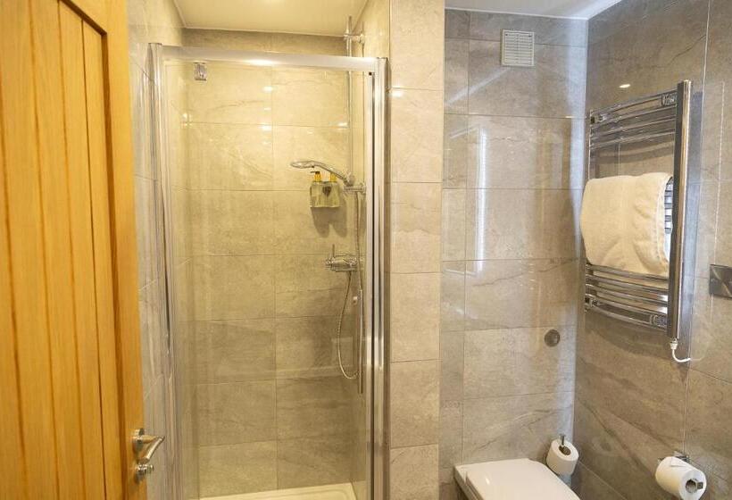 Отель De Vere Horsley Estate