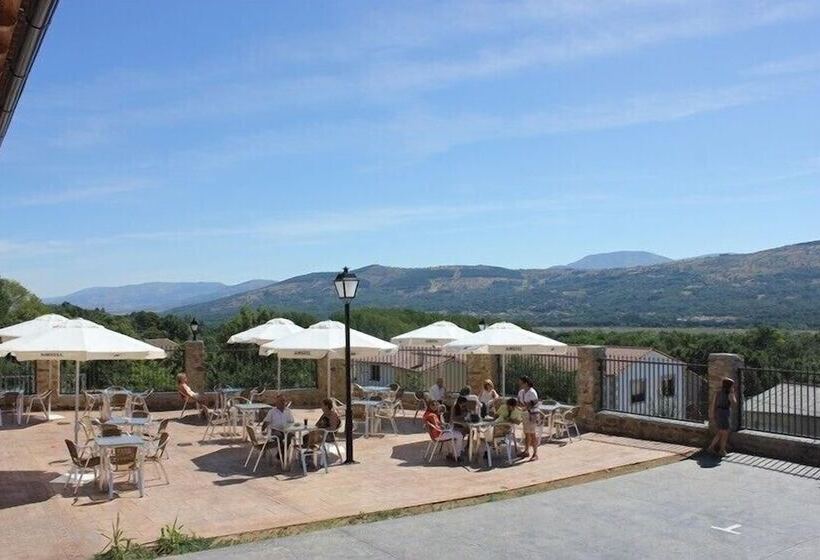 فندق Duque De Gredos