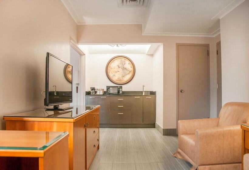 호텔 Empire Suites