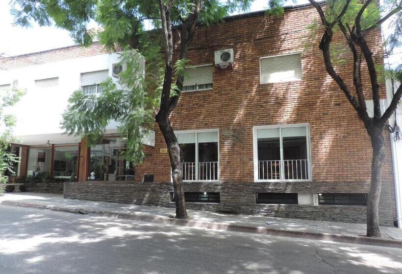 هتل Español Salto