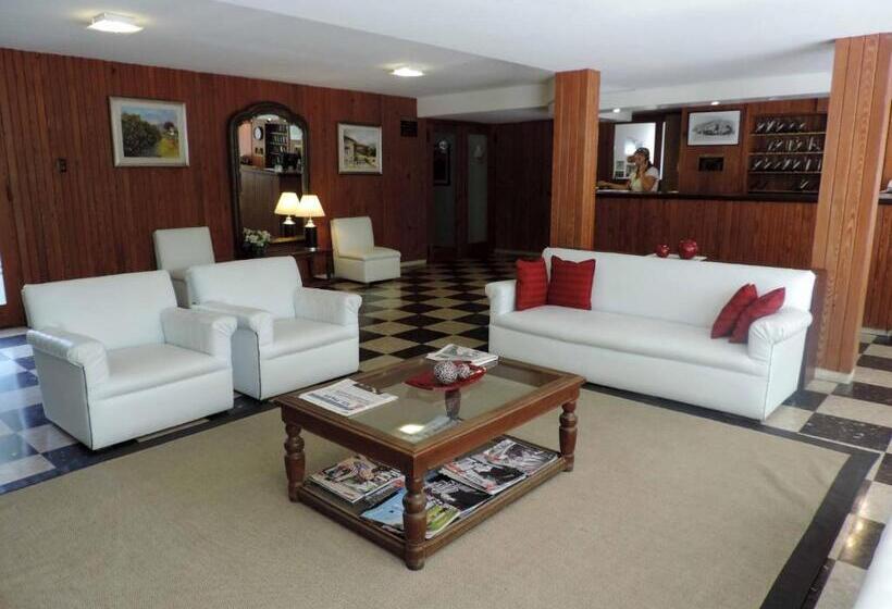 هتل Español Salto