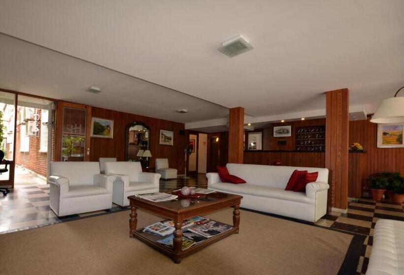 فندق Español Salto