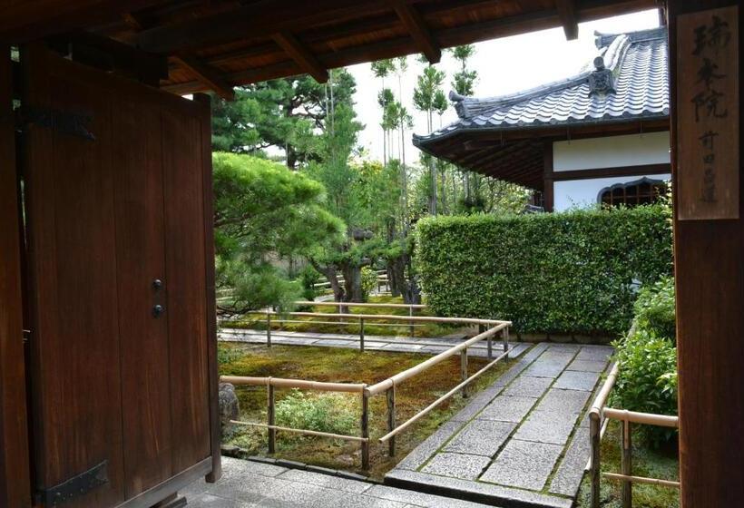 هتل Guesthouse Bon