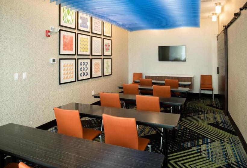 Отель Holiday Inn Express North Augusta South Carolina, An Ihg