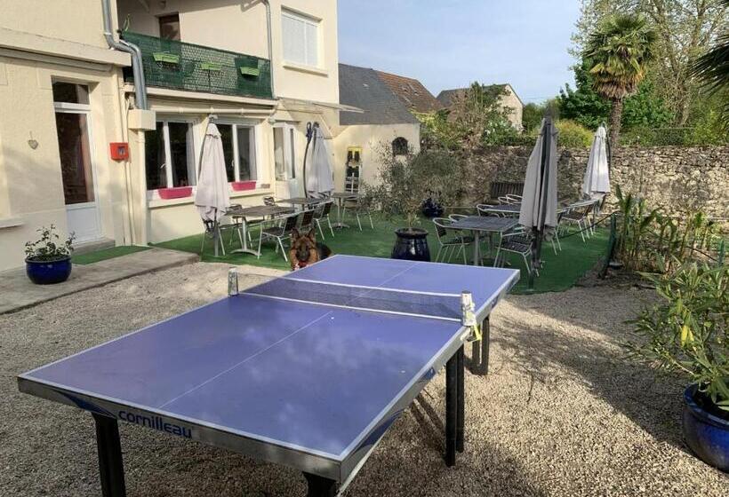 בית מלון כפרי Hôtel Le P'tit Monde