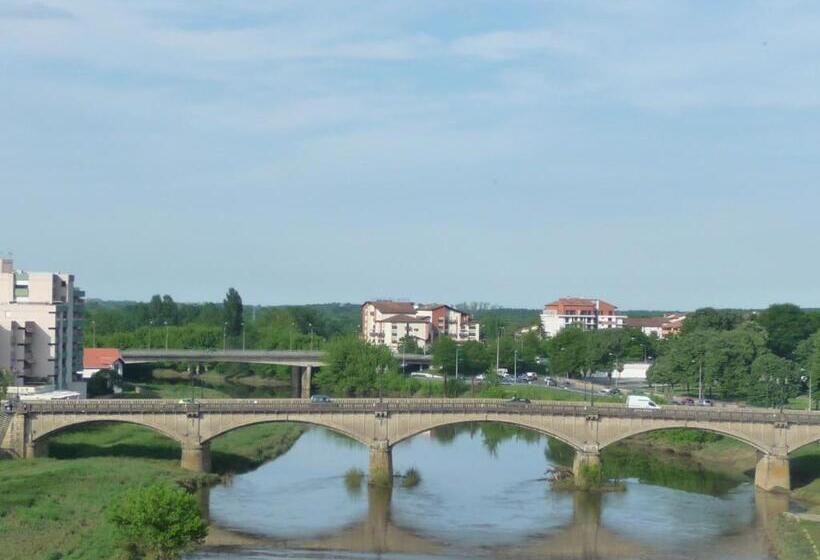 فندق Ibis Styles Dax Centre