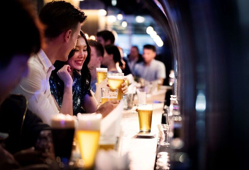 Отель Jen Beijing By Shangri La