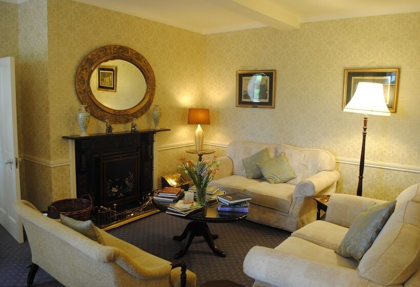 酒店 Killiane Castle Country House & Farm