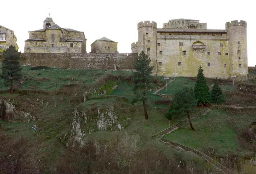 בית מלון כפרי Las Treixas