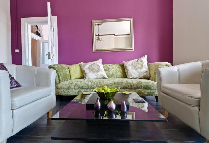 فندق Lauriston & Lawton Court