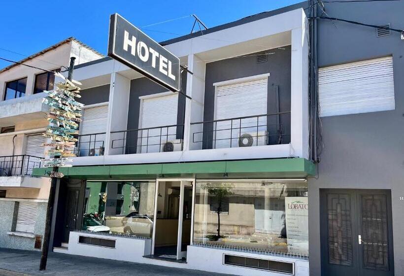 هتل Lobato