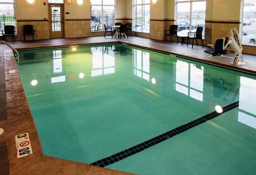 Отель Mainstay Suites