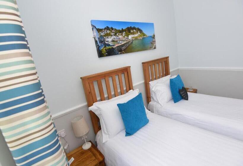 Отель Mevagissey Bay