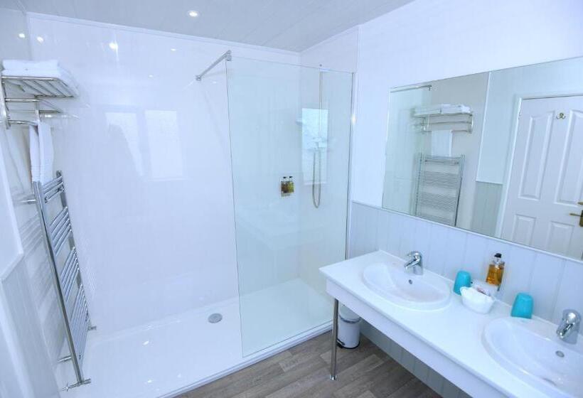 Отель Mevagissey Bay