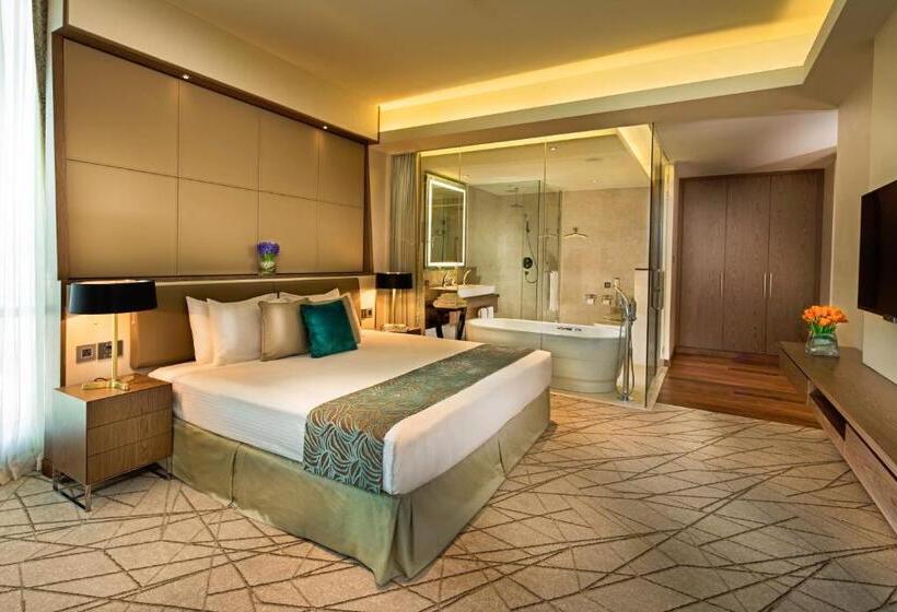 هتل Millennium Plaza Doha