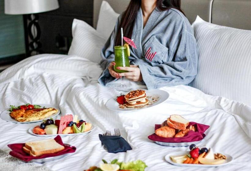 هتل Millennium Plaza Doha