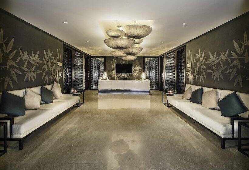 هتل Millennium Plaza Doha