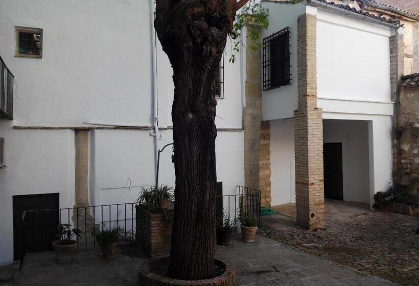 فندق Ordóñez Sandoval