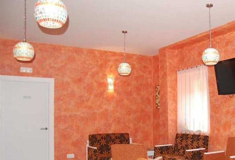 فندق Orquidea Real