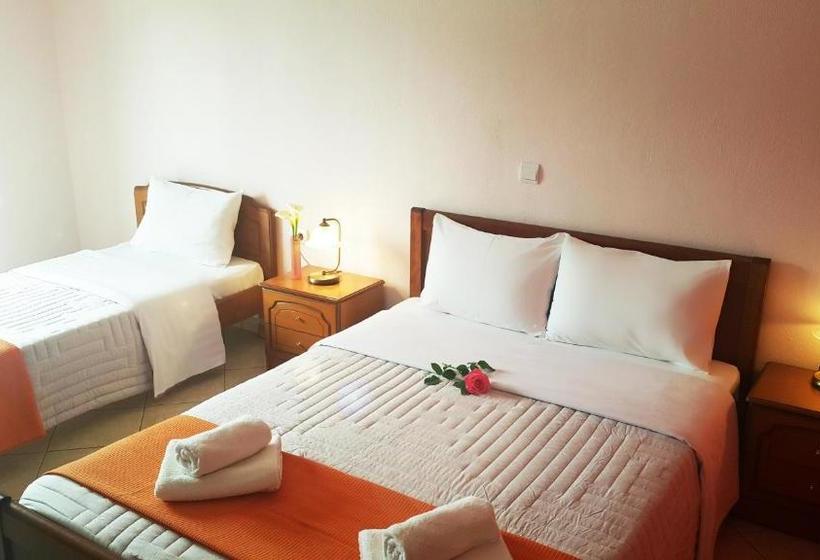 ホテル Paradosi Rooms