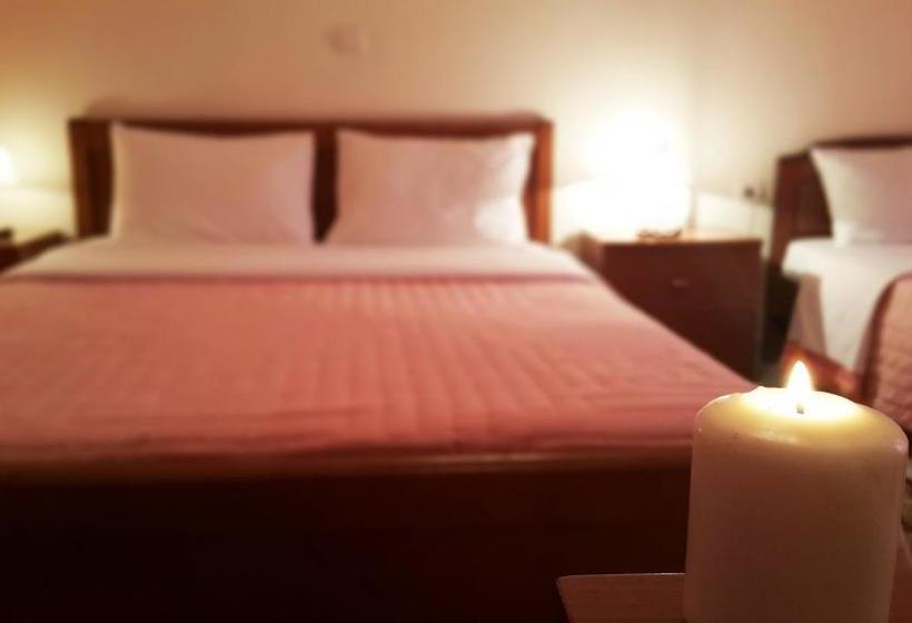 ホテル Paradosi Rooms