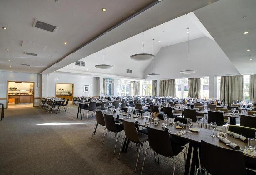 酒店 Radcliffe Warwick Conferences