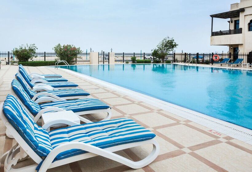 هتل Roda Beach Resort