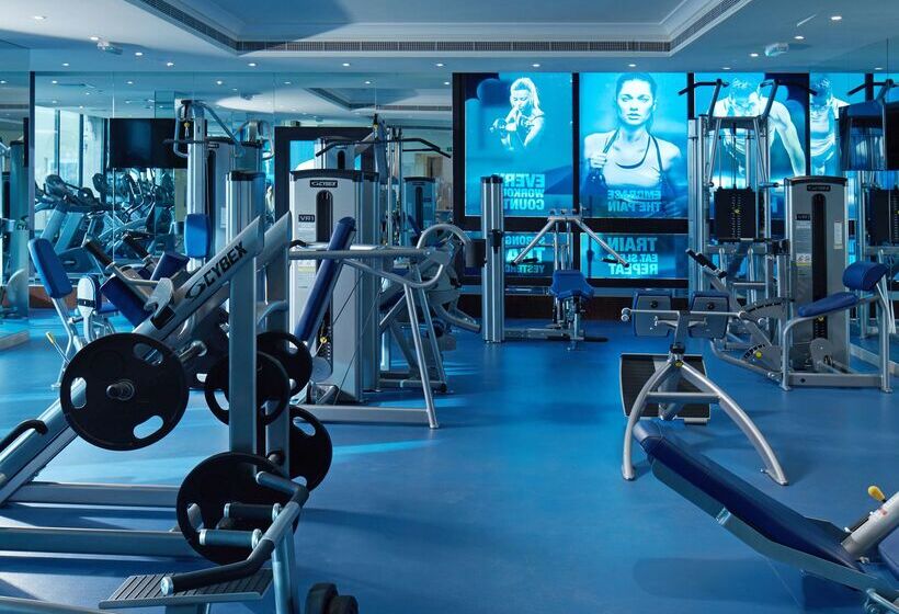 هتل Roda Beach Resort