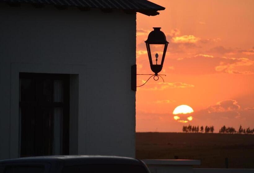 Отель Santa Cristina